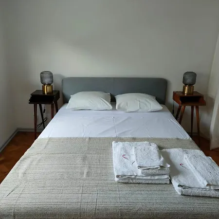 Silver Center リスボン